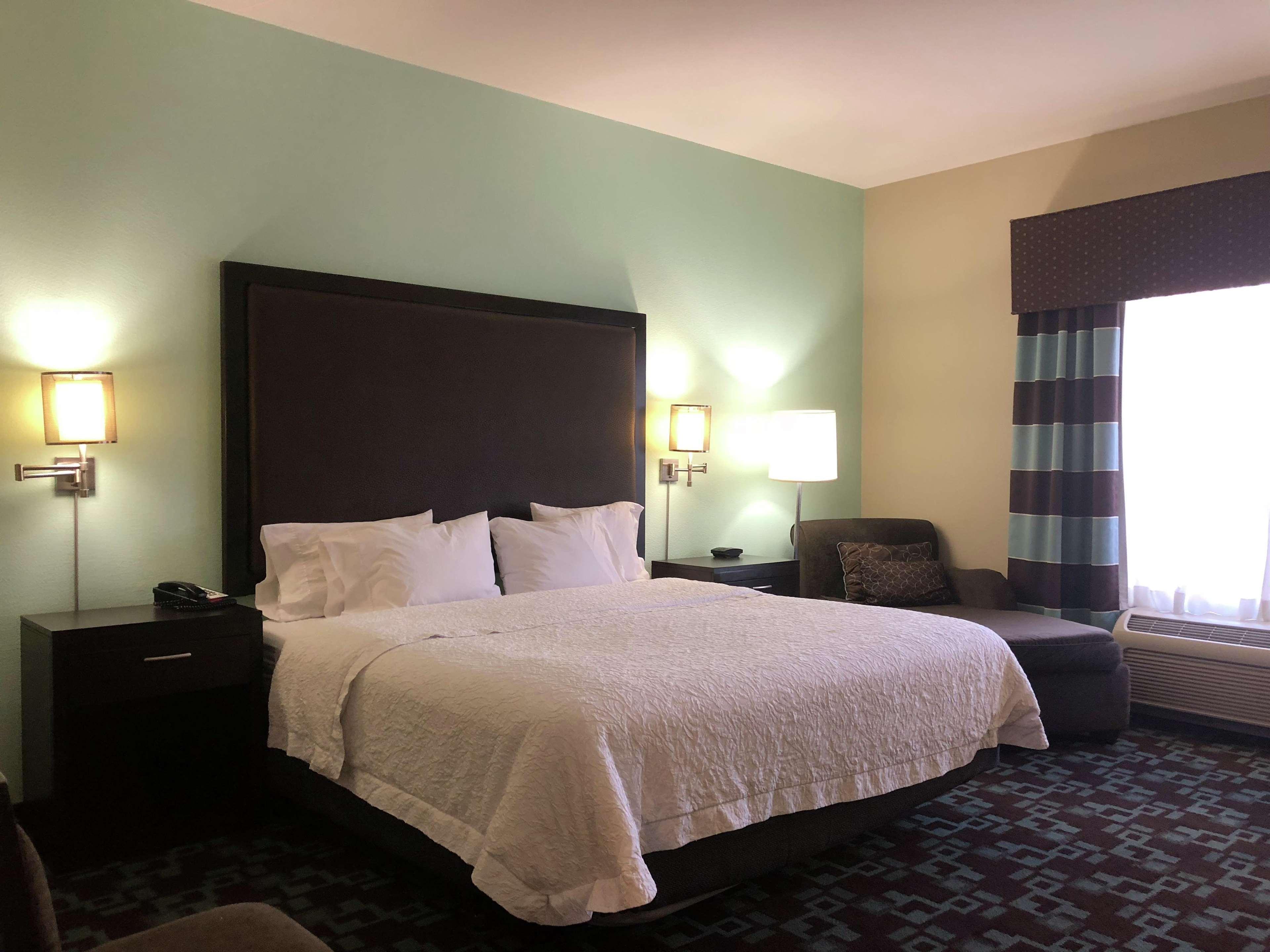 Hampton Inn & Suites Nashville At Opryland Esterno foto