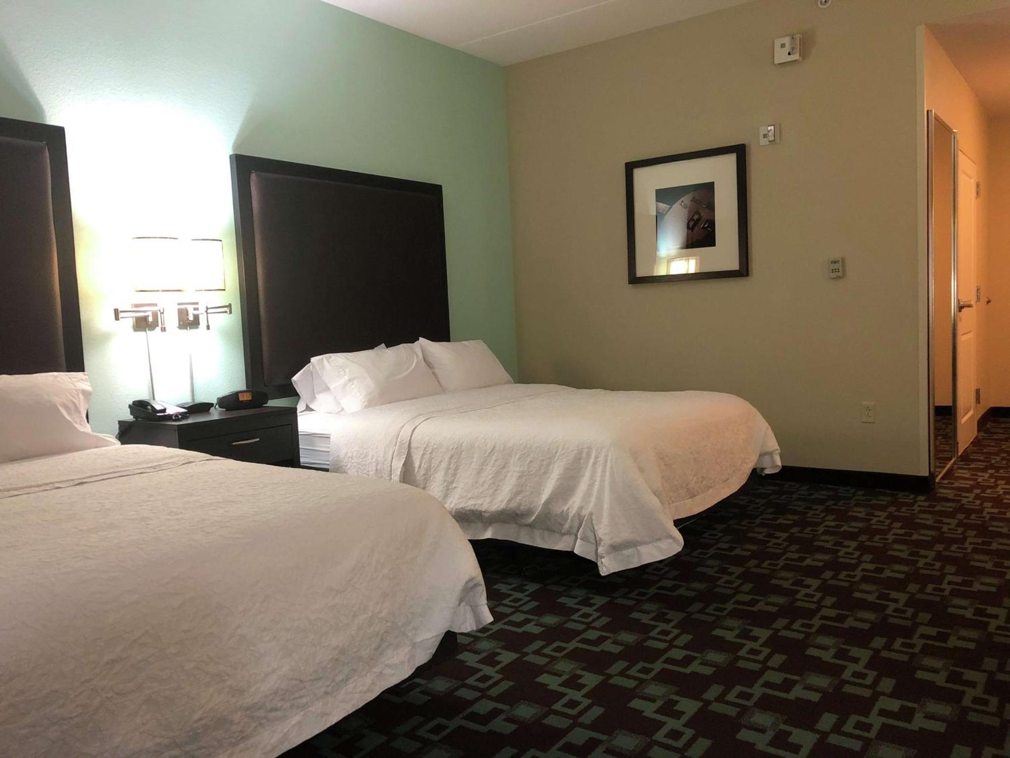 Hampton Inn & Suites Nashville At Opryland Esterno foto